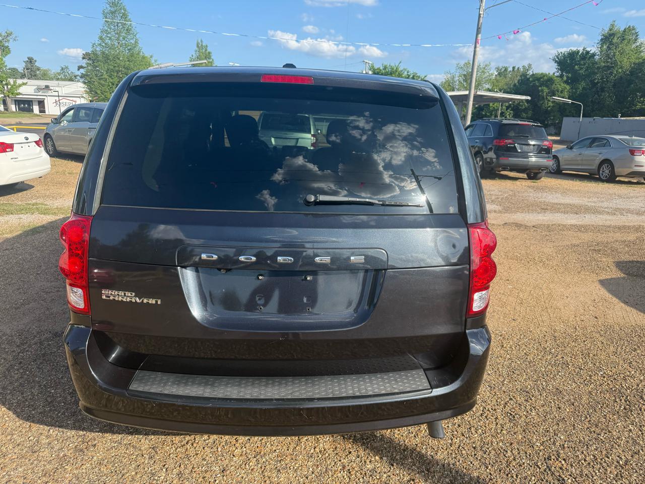 Dodge Grand Caravan SE 2013