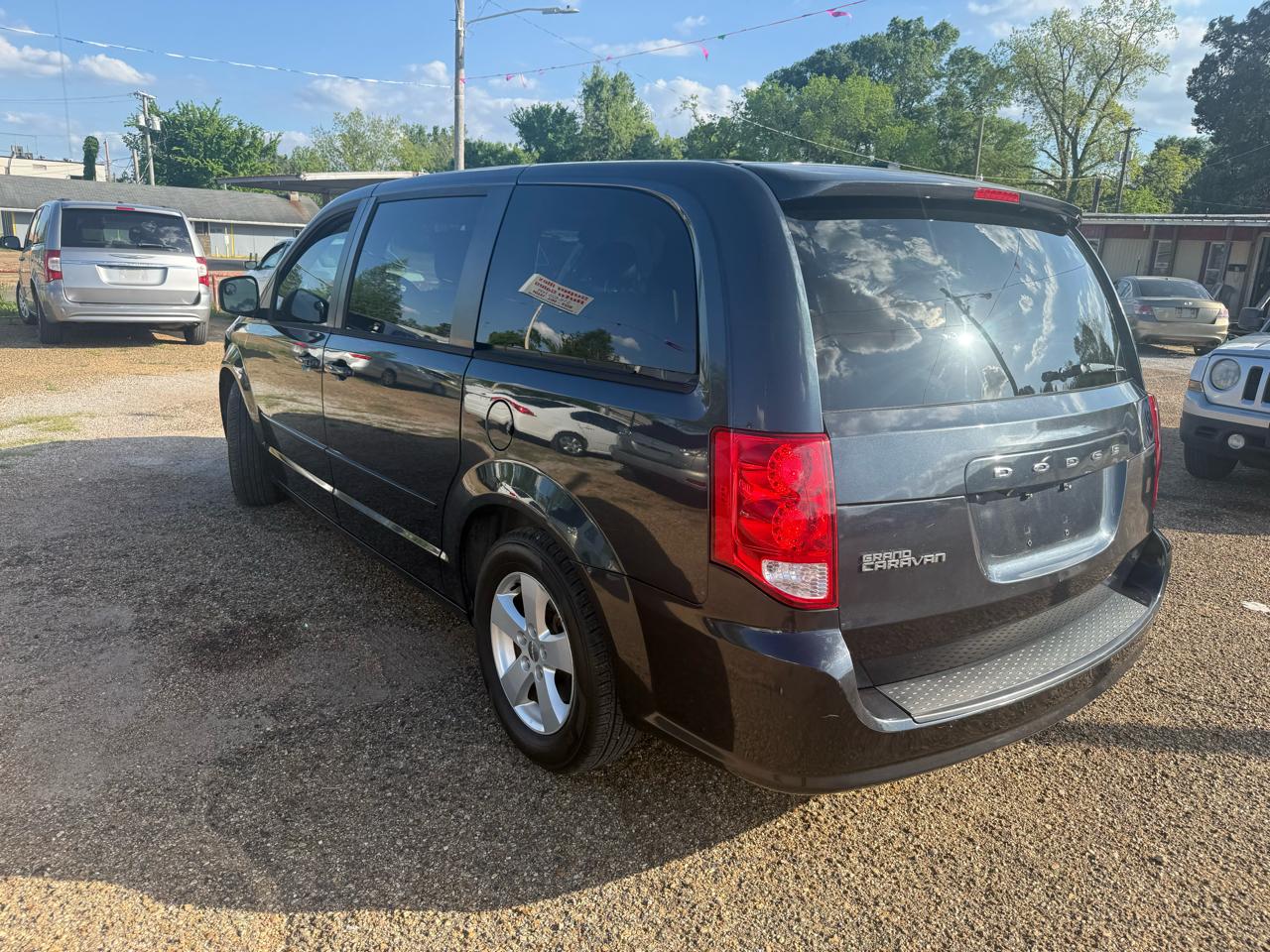 Dodge Grand Caravan SE 2013