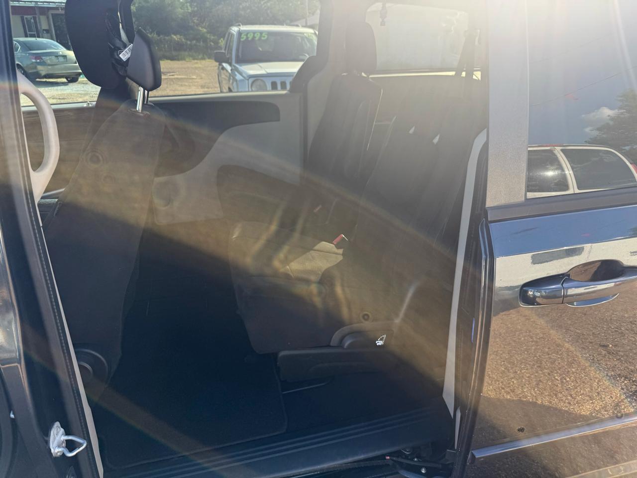 Dodge Grand Caravan SE 2013