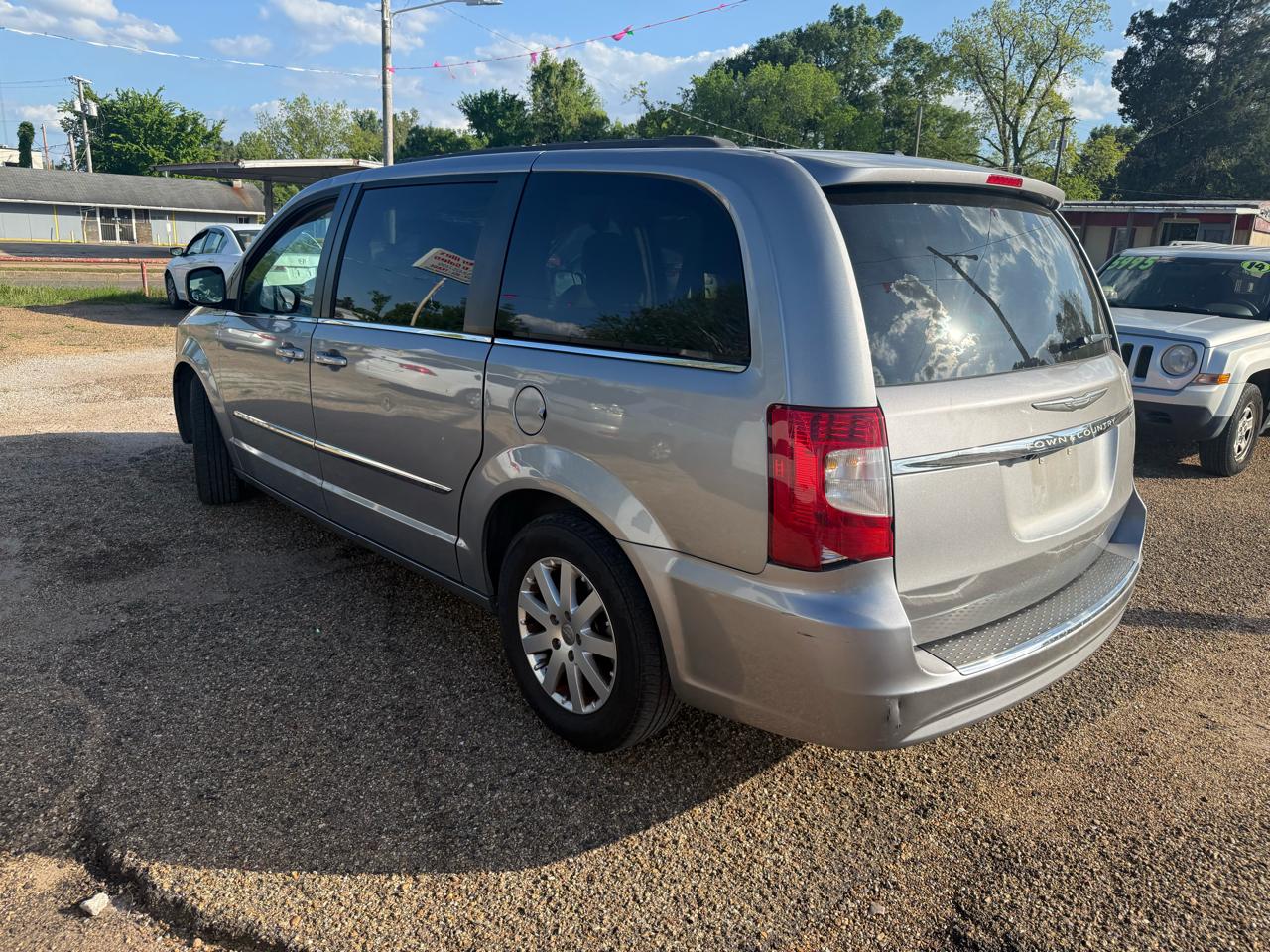 Chrysler Town & Country Touring 2013