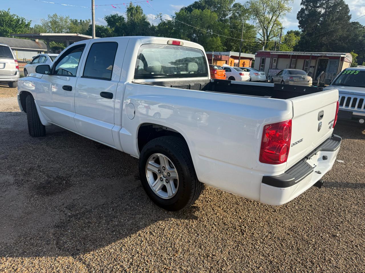 Dodge Dakota SLT Crew Cab 2WD 2010