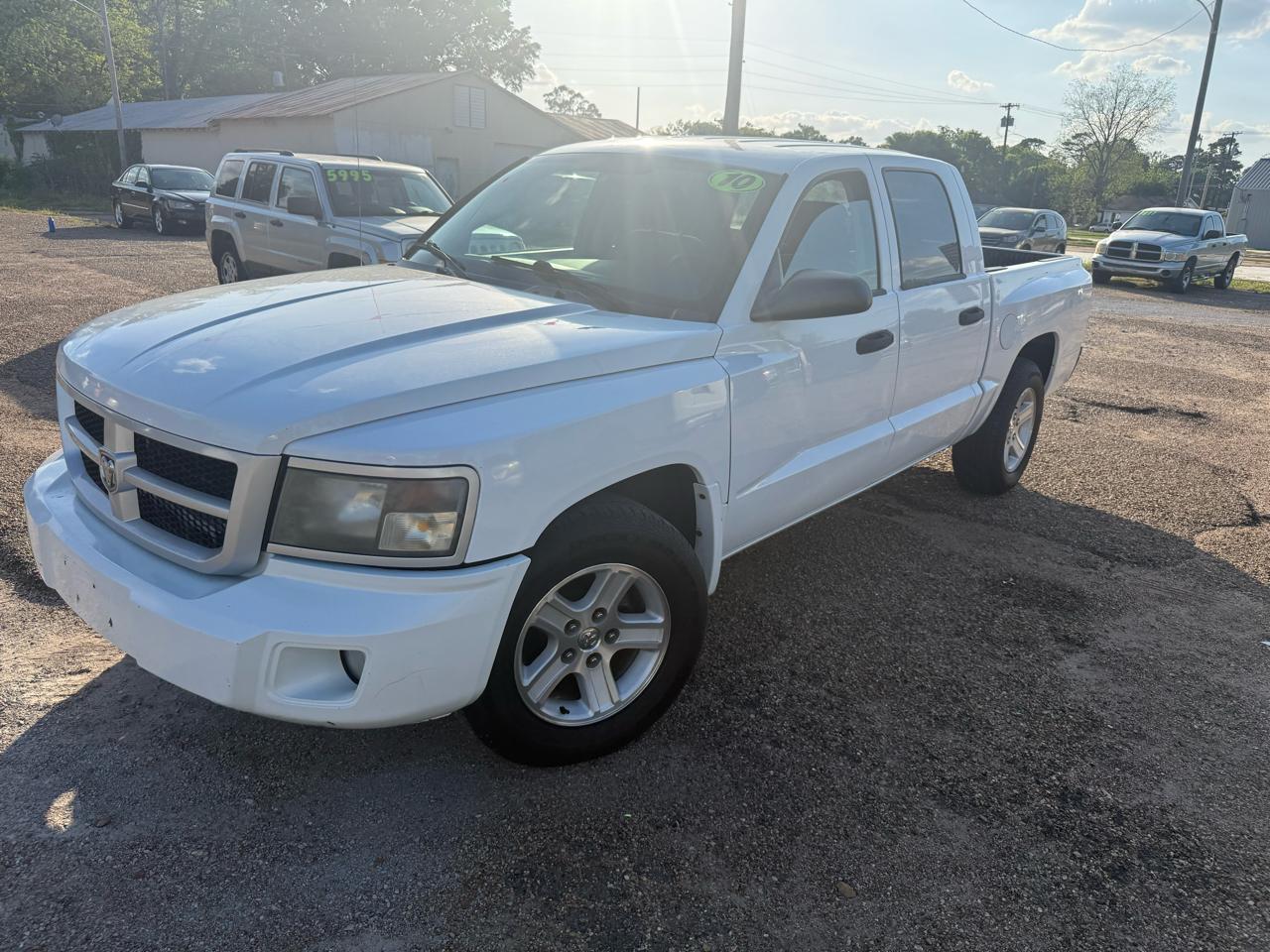 Dodge Dakota SLT Crew Cab 2WD 2010