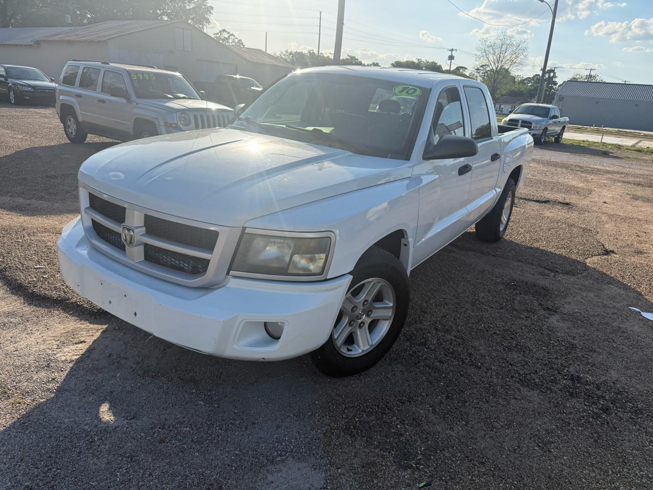 Dodge Dakota SLT Crew Cab 2WD 2010