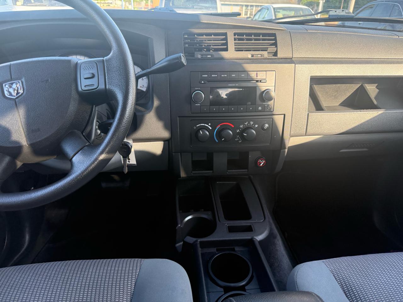 Dodge Dakota SLT Crew Cab 2WD 2010
