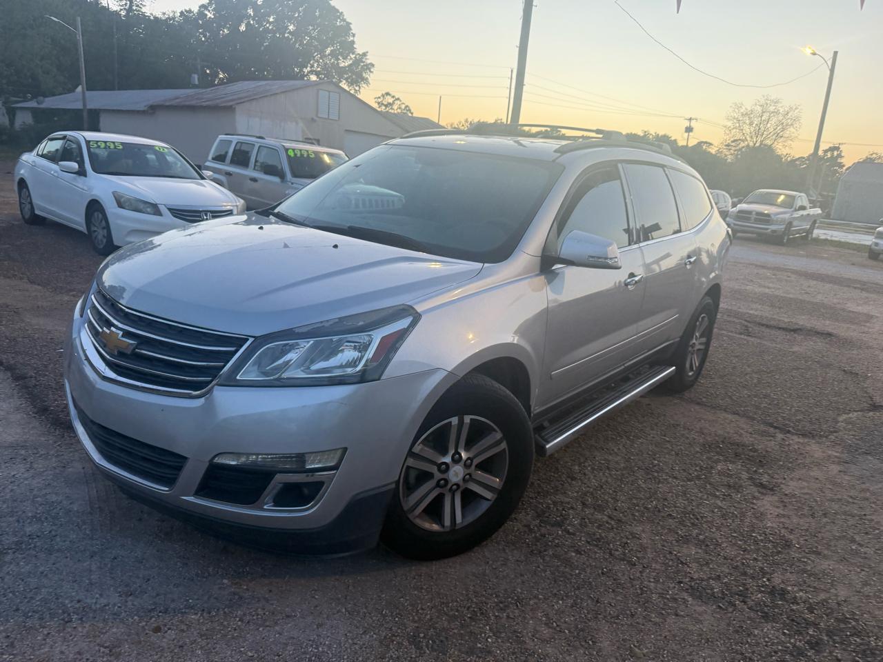 Chevrolet Traverse 2LT FWD 2017