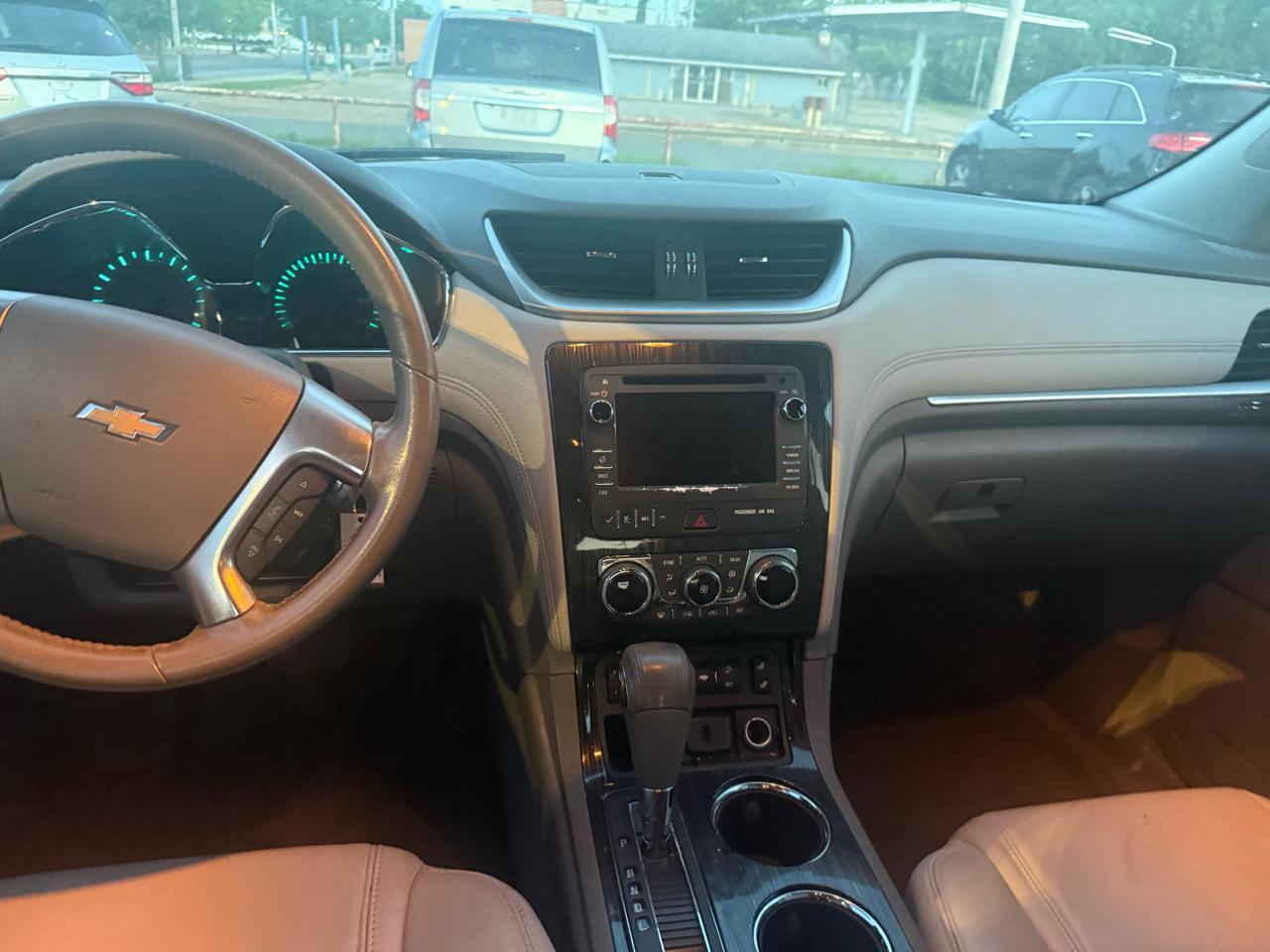 Chevrolet Traverse 2LT FWD 2017