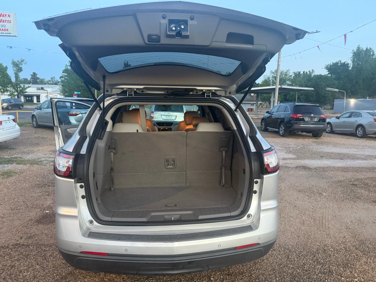 Chevrolet Traverse 2LT FWD 2017