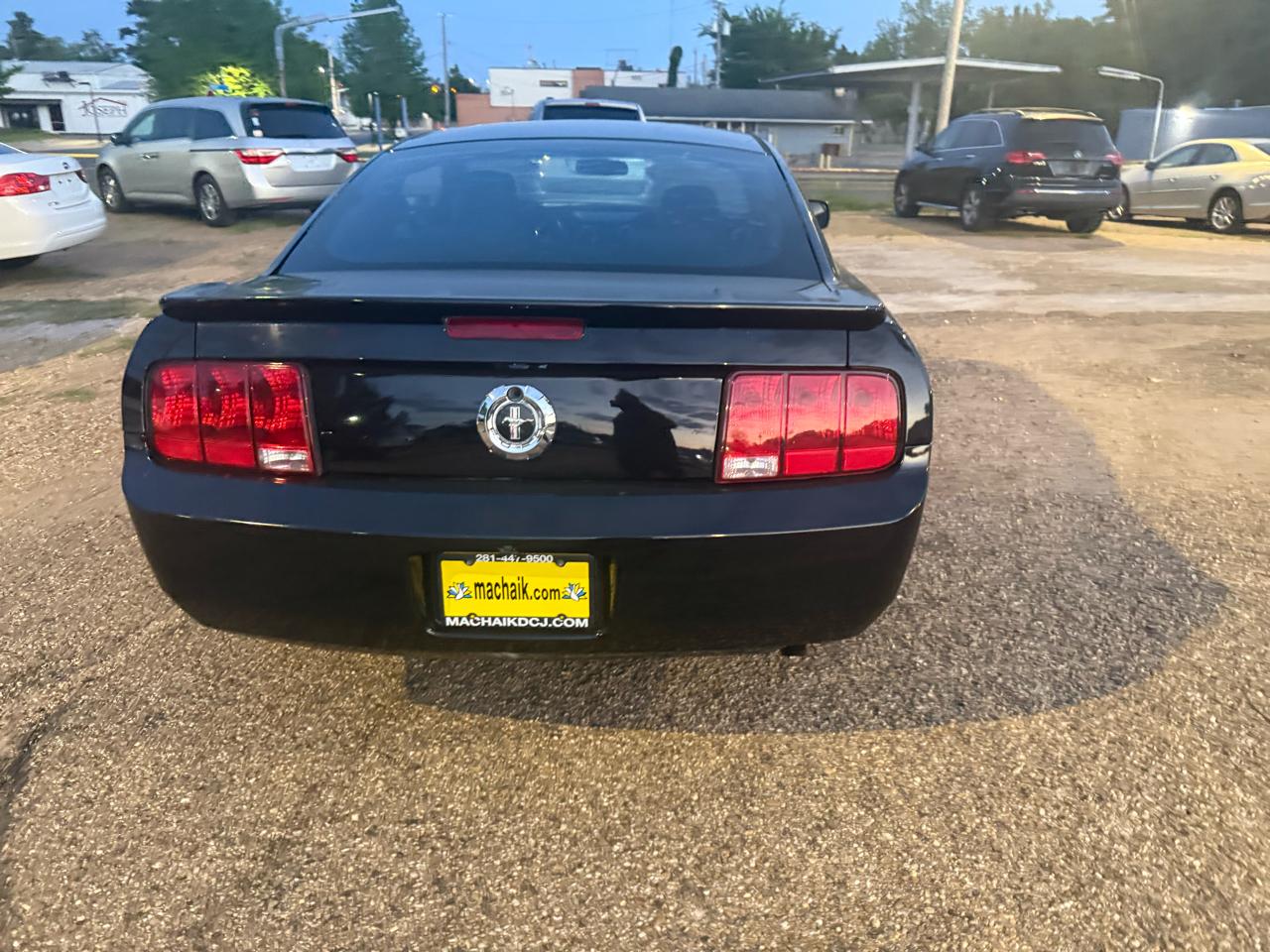 Ford Mustang V6 Coupe 2009