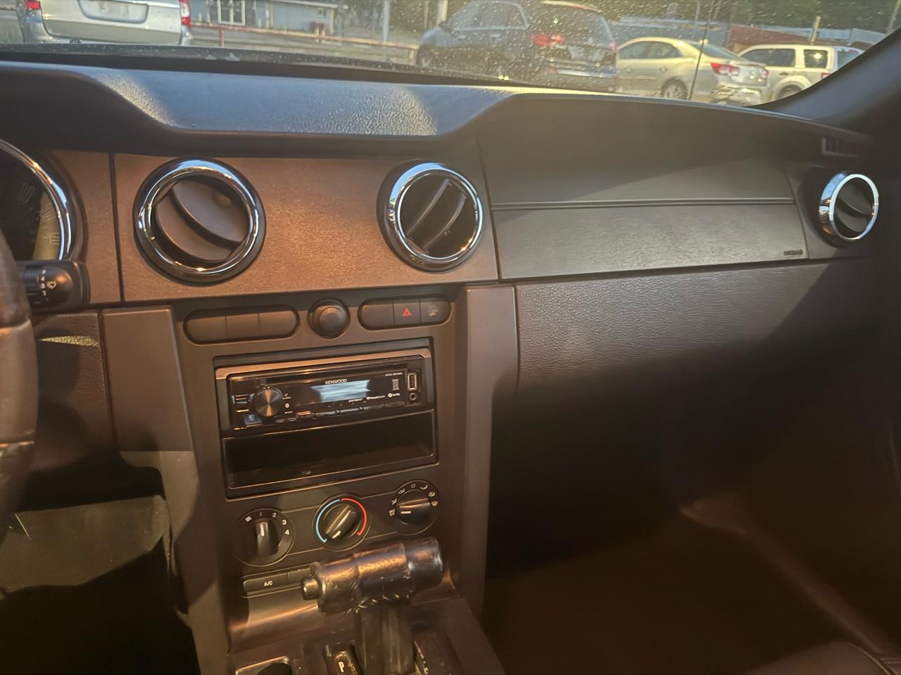 Ford Mustang V6 Coupe 2009