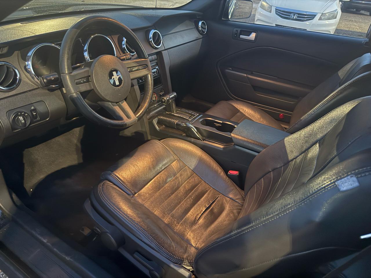 Ford Mustang V6 Coupe 2009