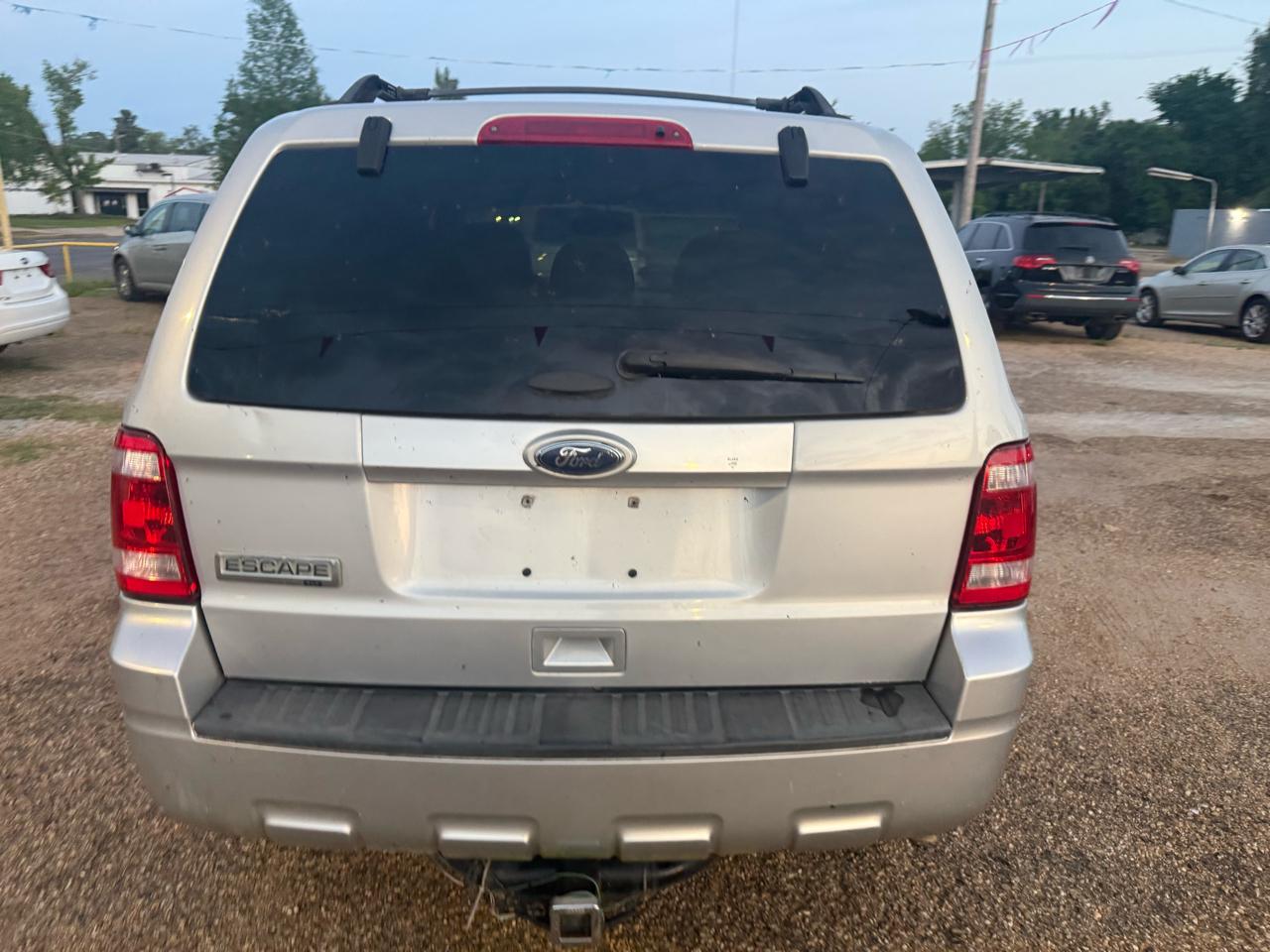 Ford Escape XLT FWD 2012