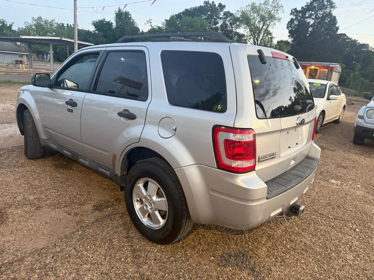 Ford Escape XLT FWD 2012