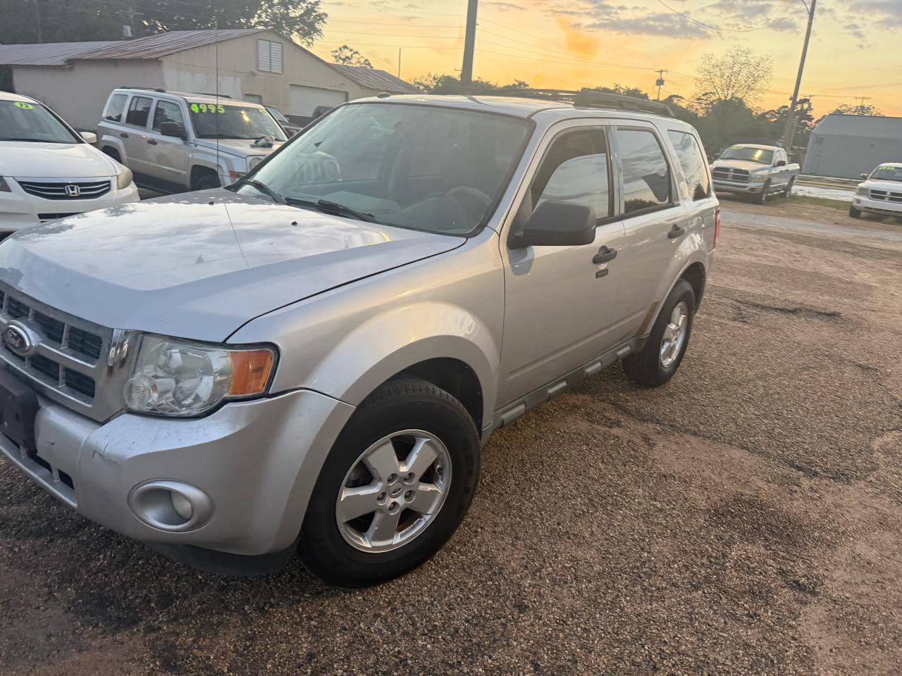 Ford Escape XLT FWD 2012