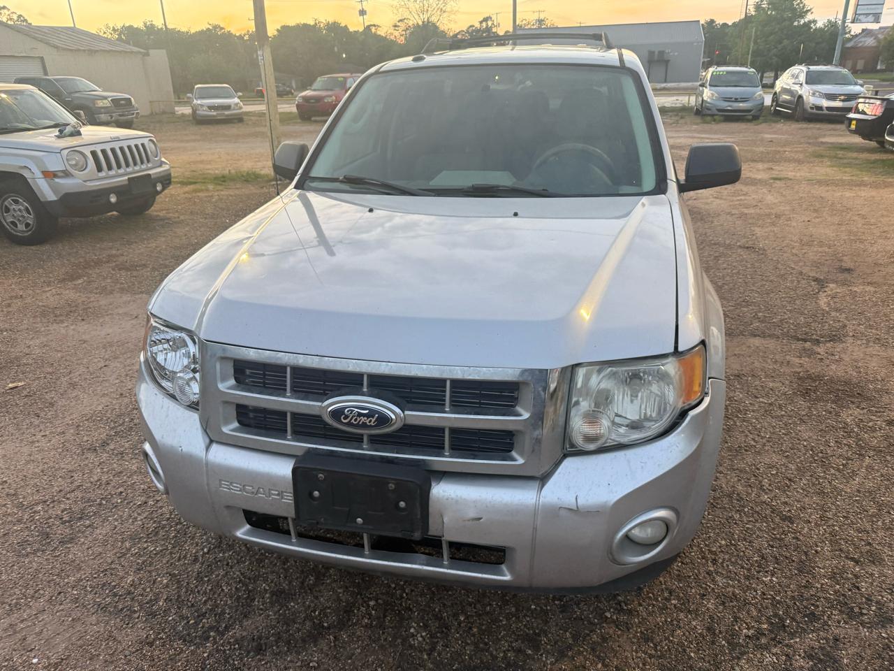 Ford Escape XLT FWD 2012