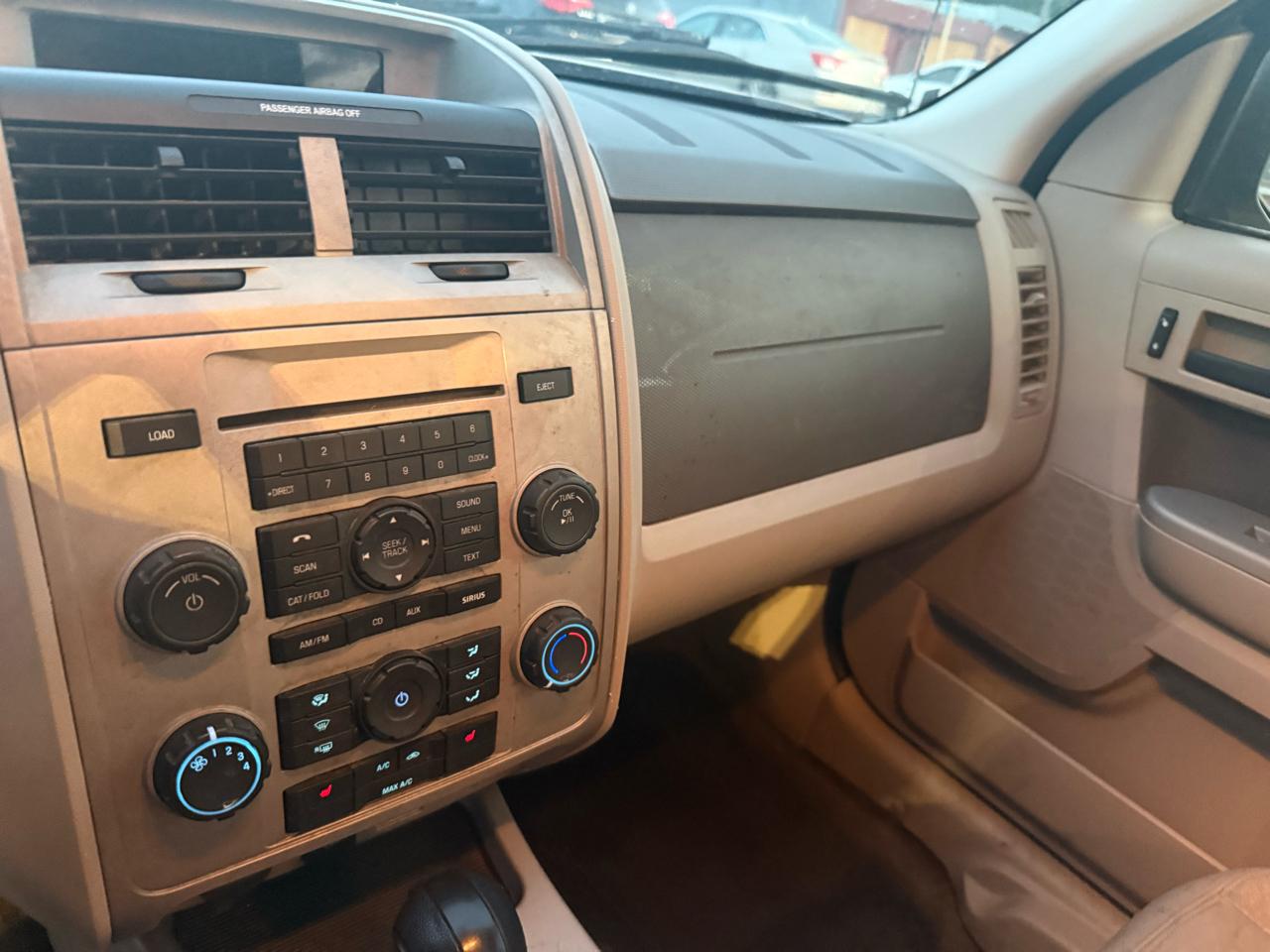 Ford Escape XLT FWD 2012