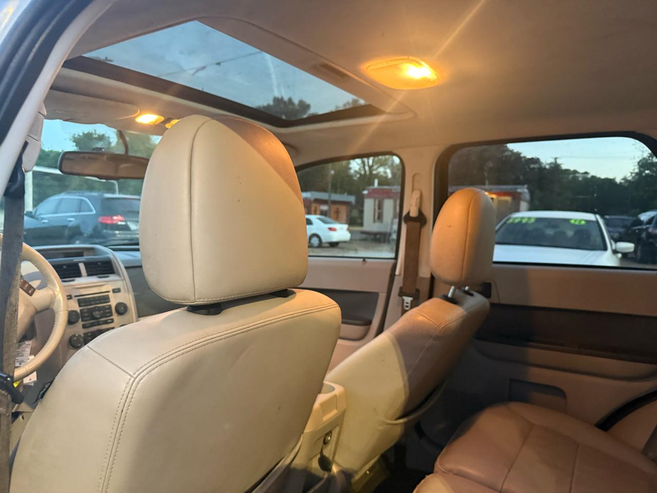 Ford Escape XLT FWD 2012