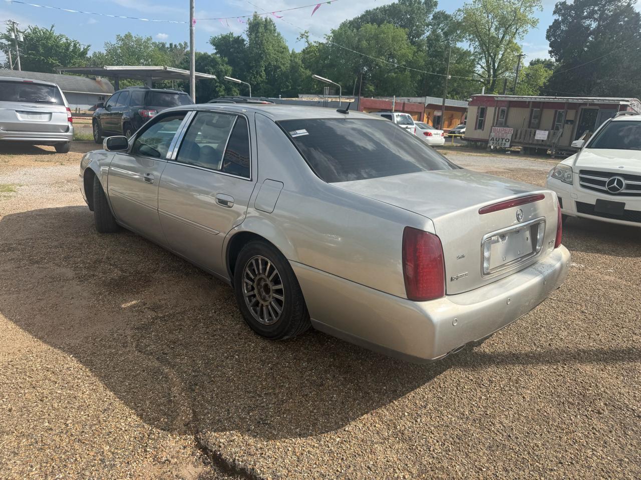 Cadillac DeVille DHS 2005