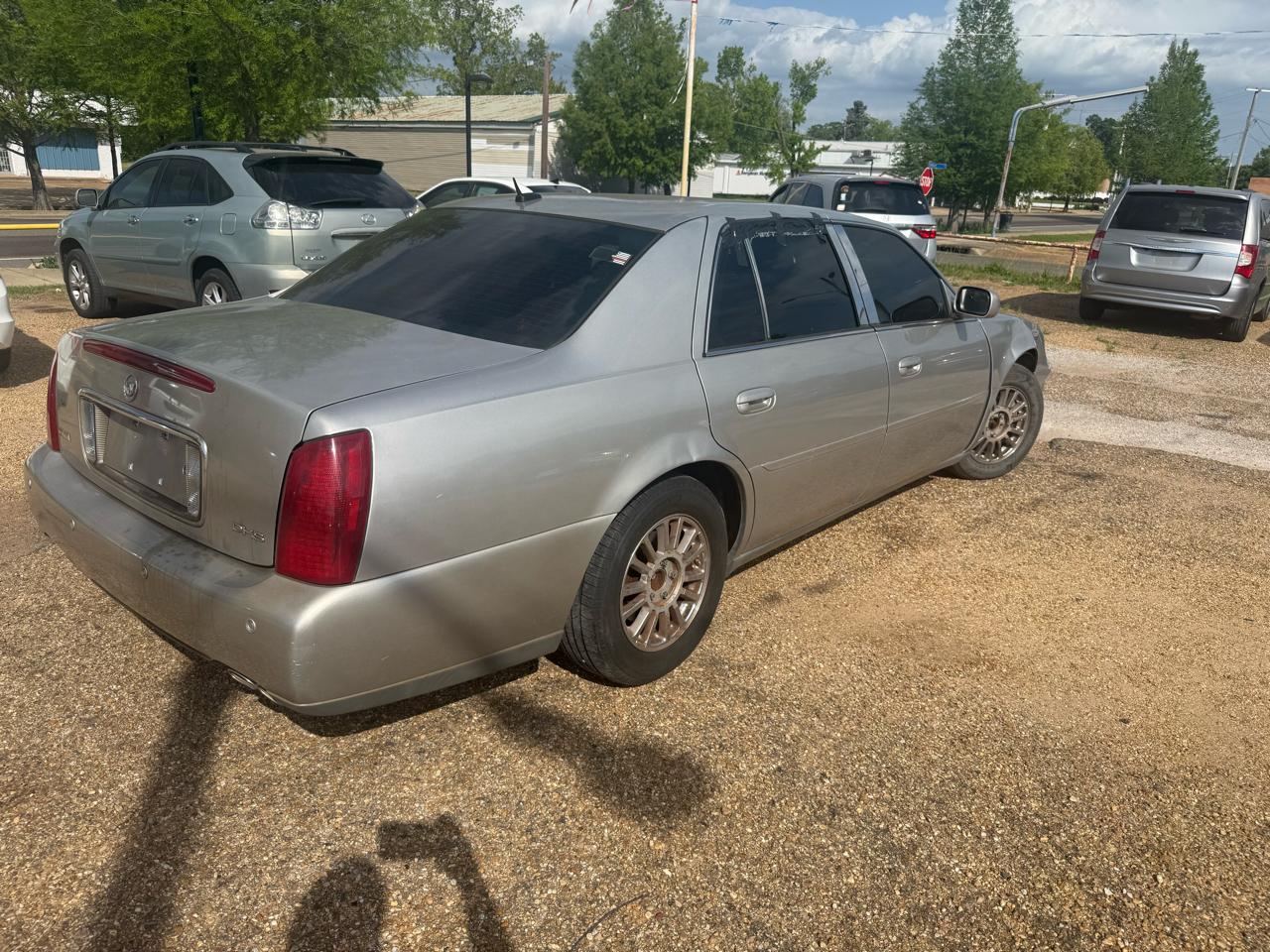 Cadillac DeVille DHS 2005