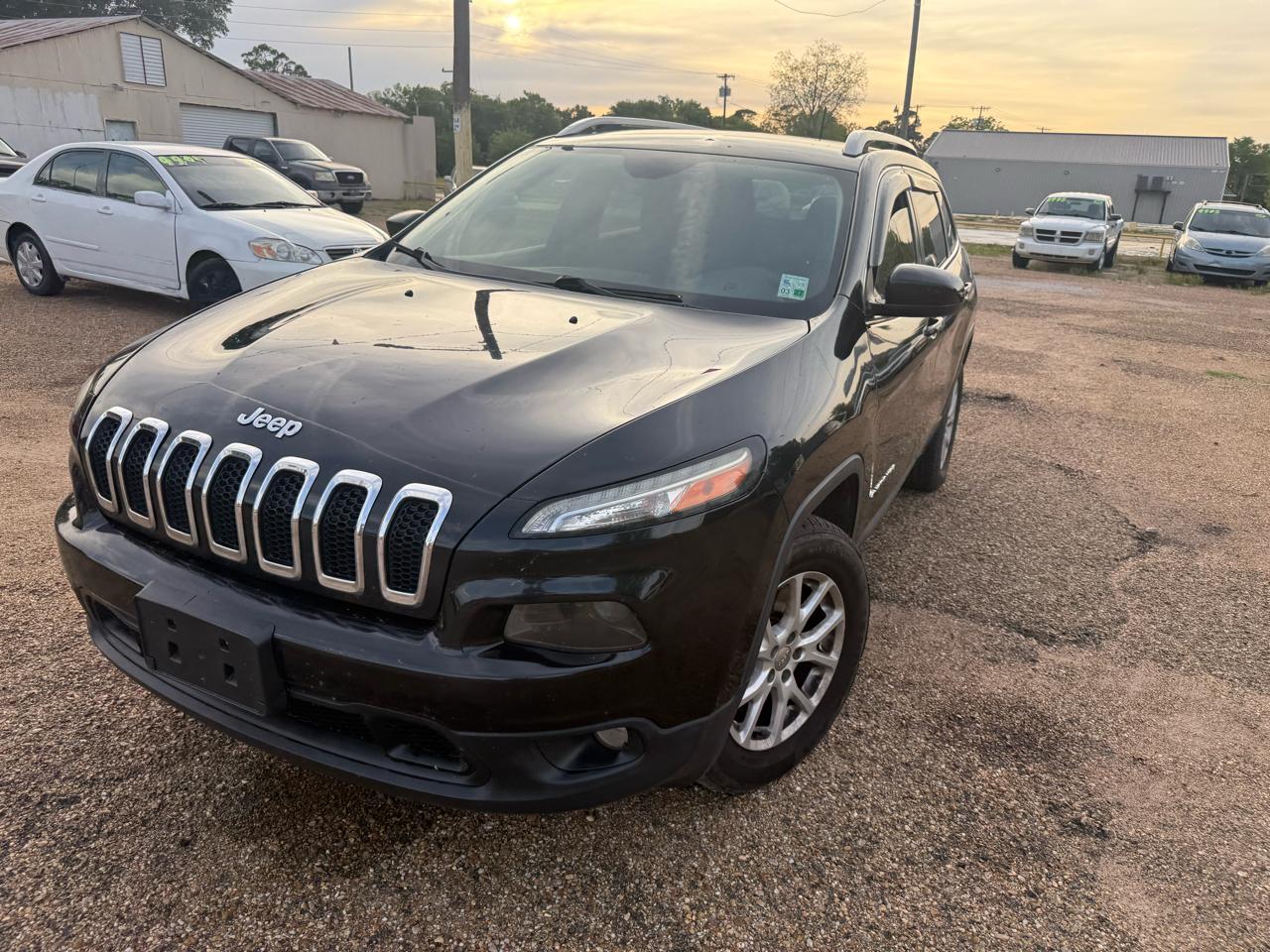 Jeep Cherokee Latitude 4WD 2016