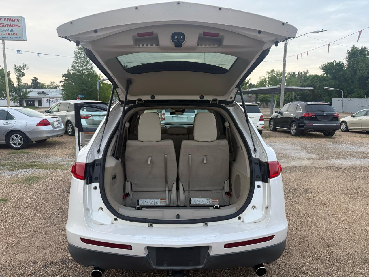 Lincoln MKT FWD 2010