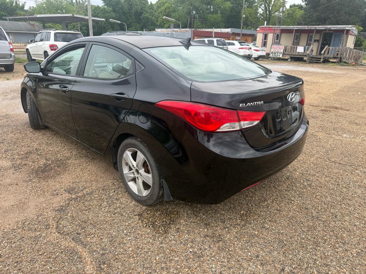 Hyundai Elantra Limited 2012