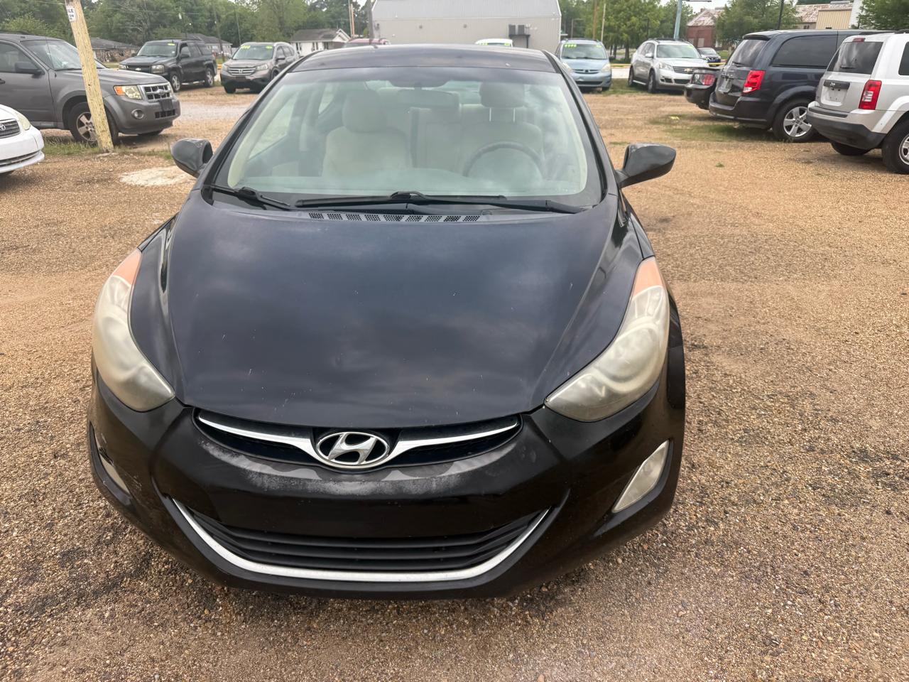 Hyundai Elantra Limited 2012