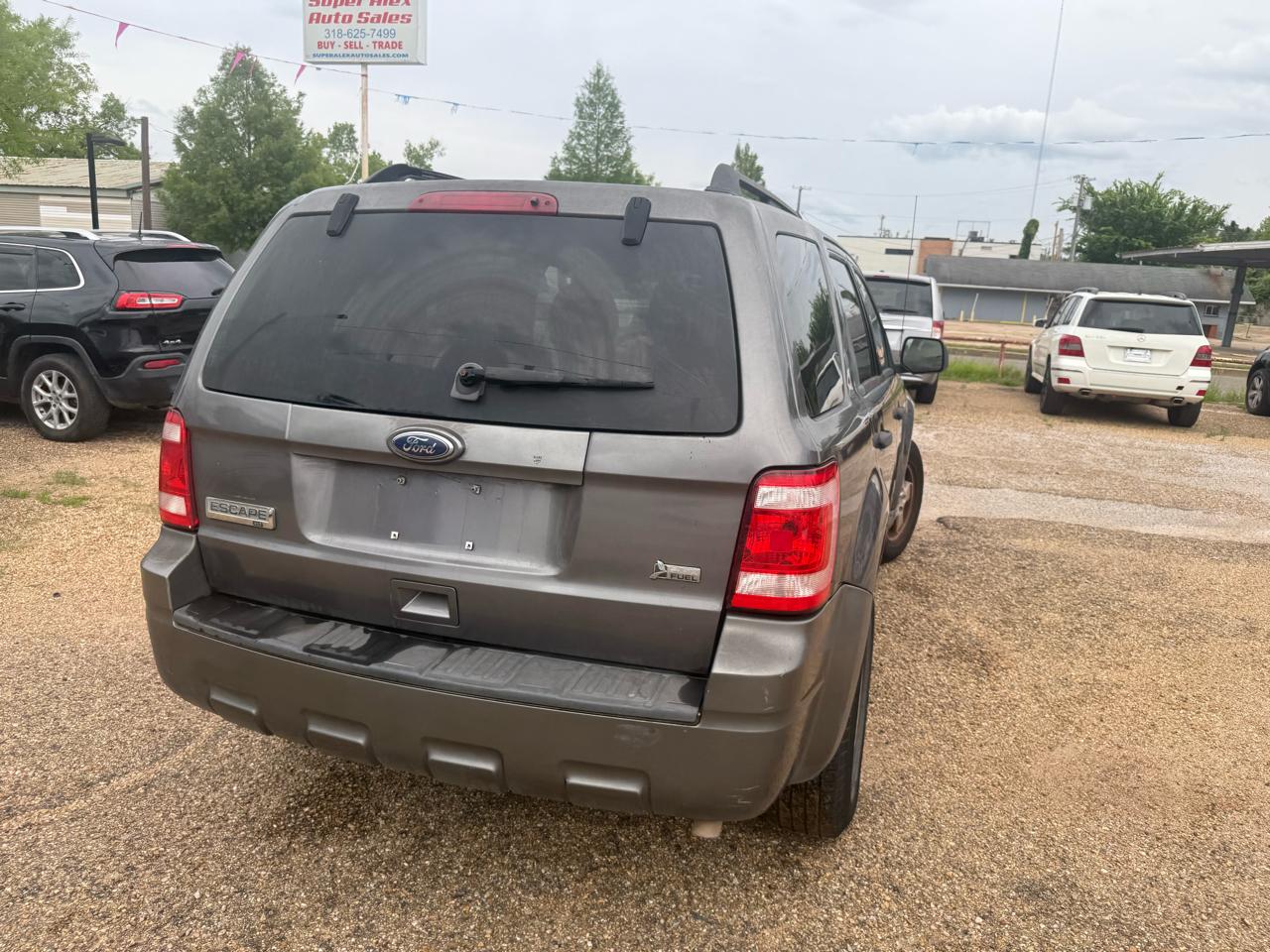 Ford Escape XLT FWD 2010