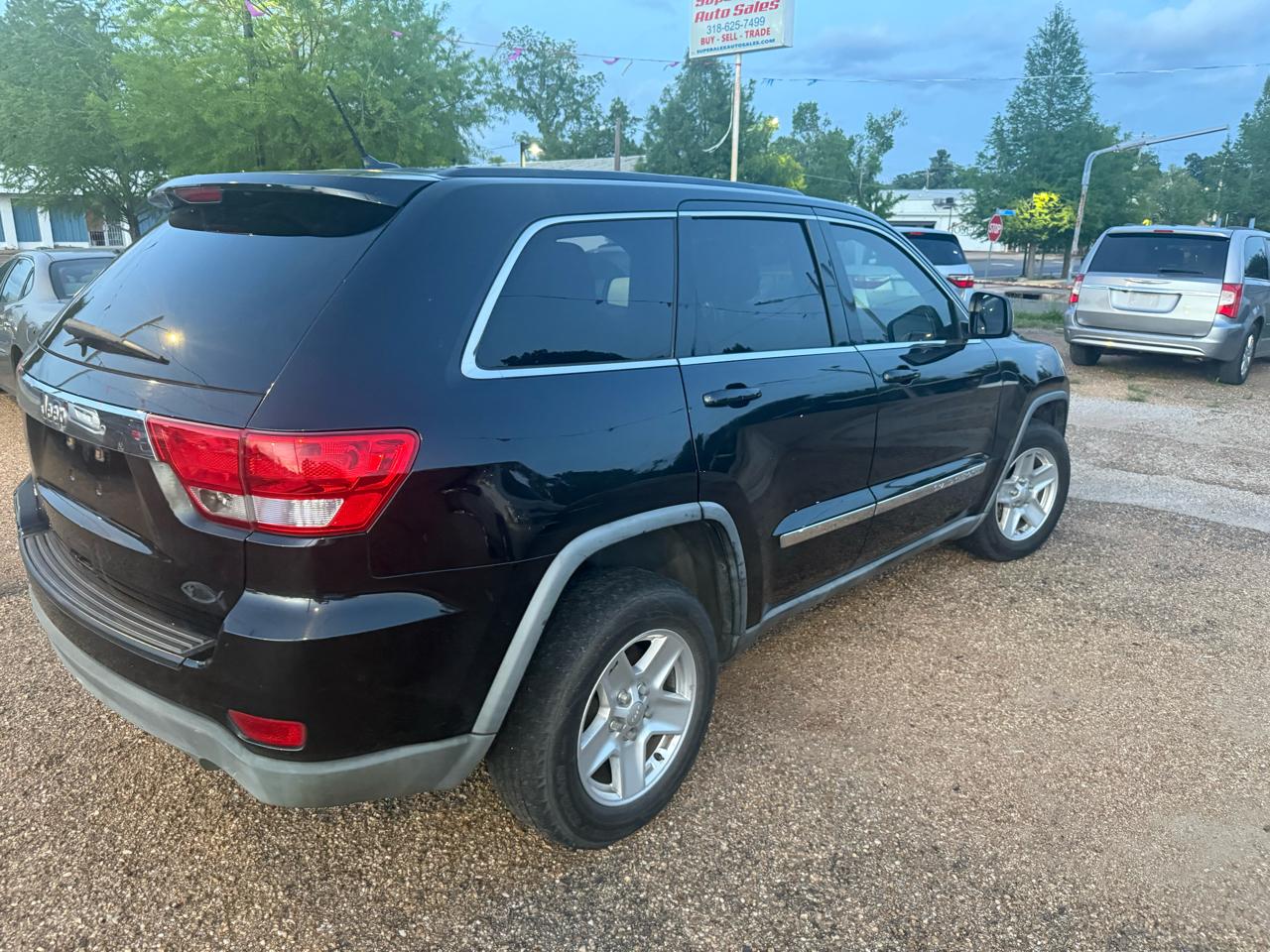 Jeep Grand Cherokee Laredo 2WD 2012
