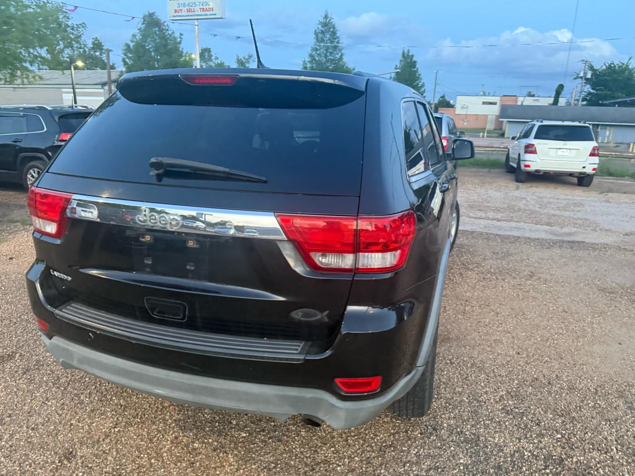 Jeep Grand Cherokee Laredo 2WD 2012