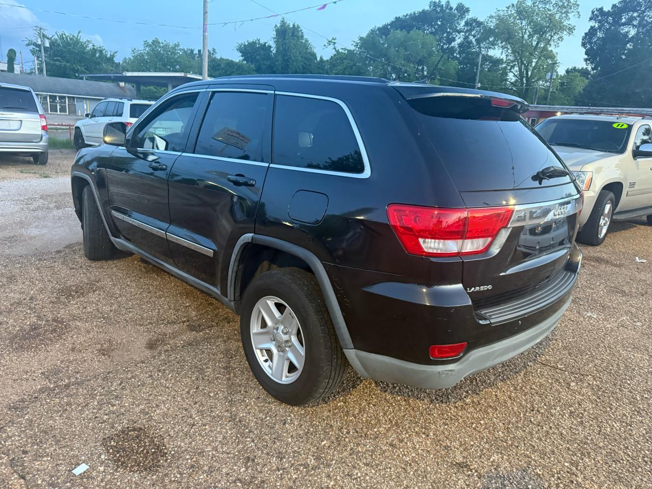Jeep Grand Cherokee Laredo 2WD 2012