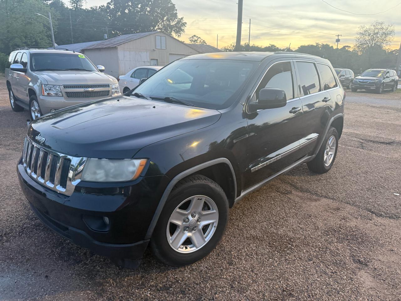 Jeep Grand Cherokee Laredo 2WD 2012