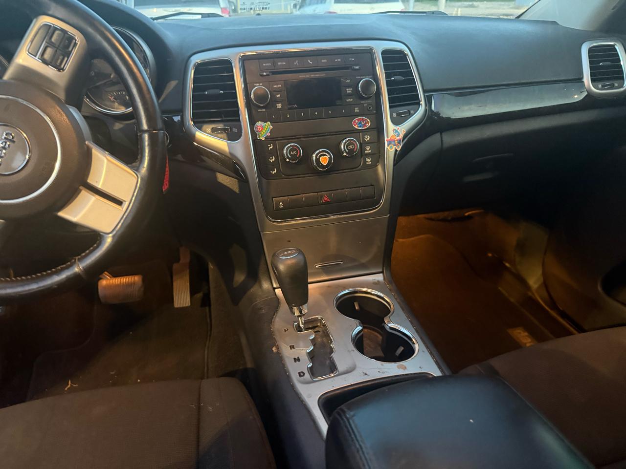 Jeep Grand Cherokee Laredo 2WD 2012