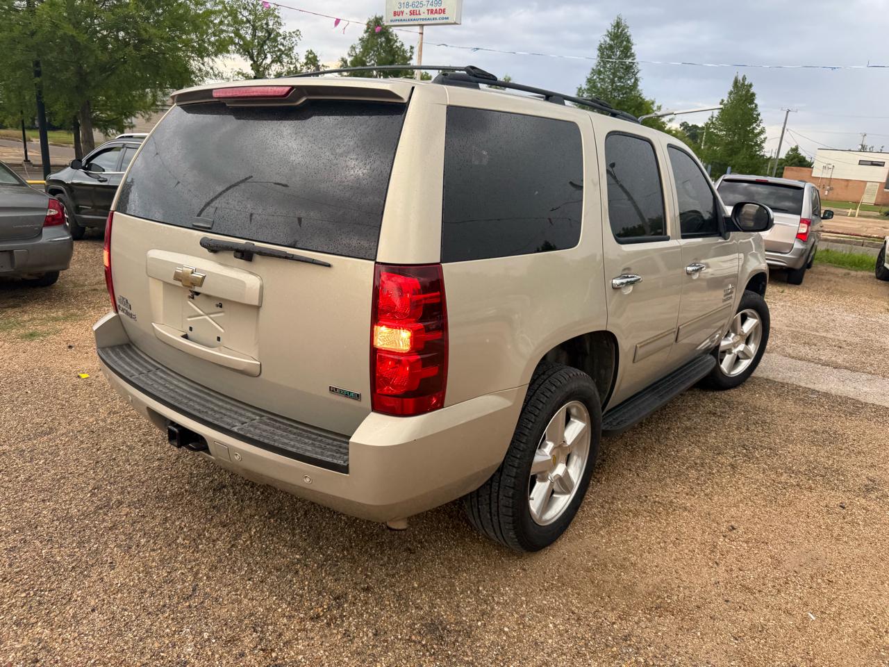 Chevrolet Tahoe LS 2WD 2011