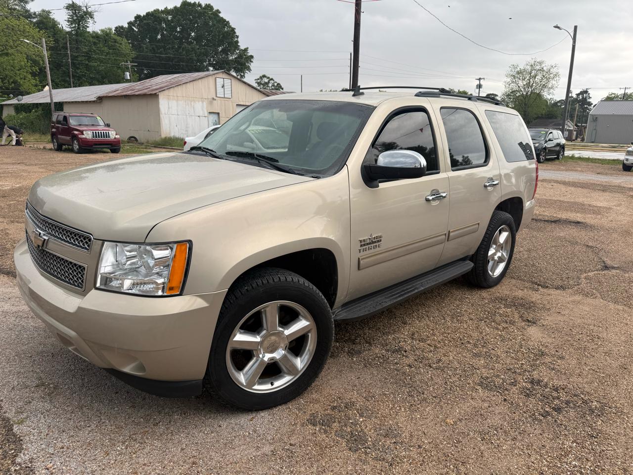 Chevrolet Tahoe LS 2WD 2011