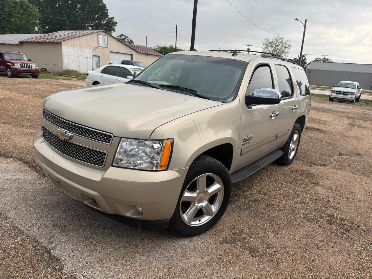 Chevrolet Tahoe LS 2WD 2011