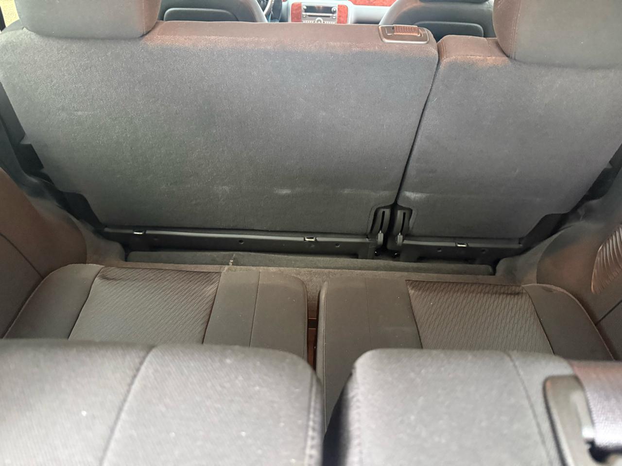 Chevrolet Tahoe LS 2WD 2011