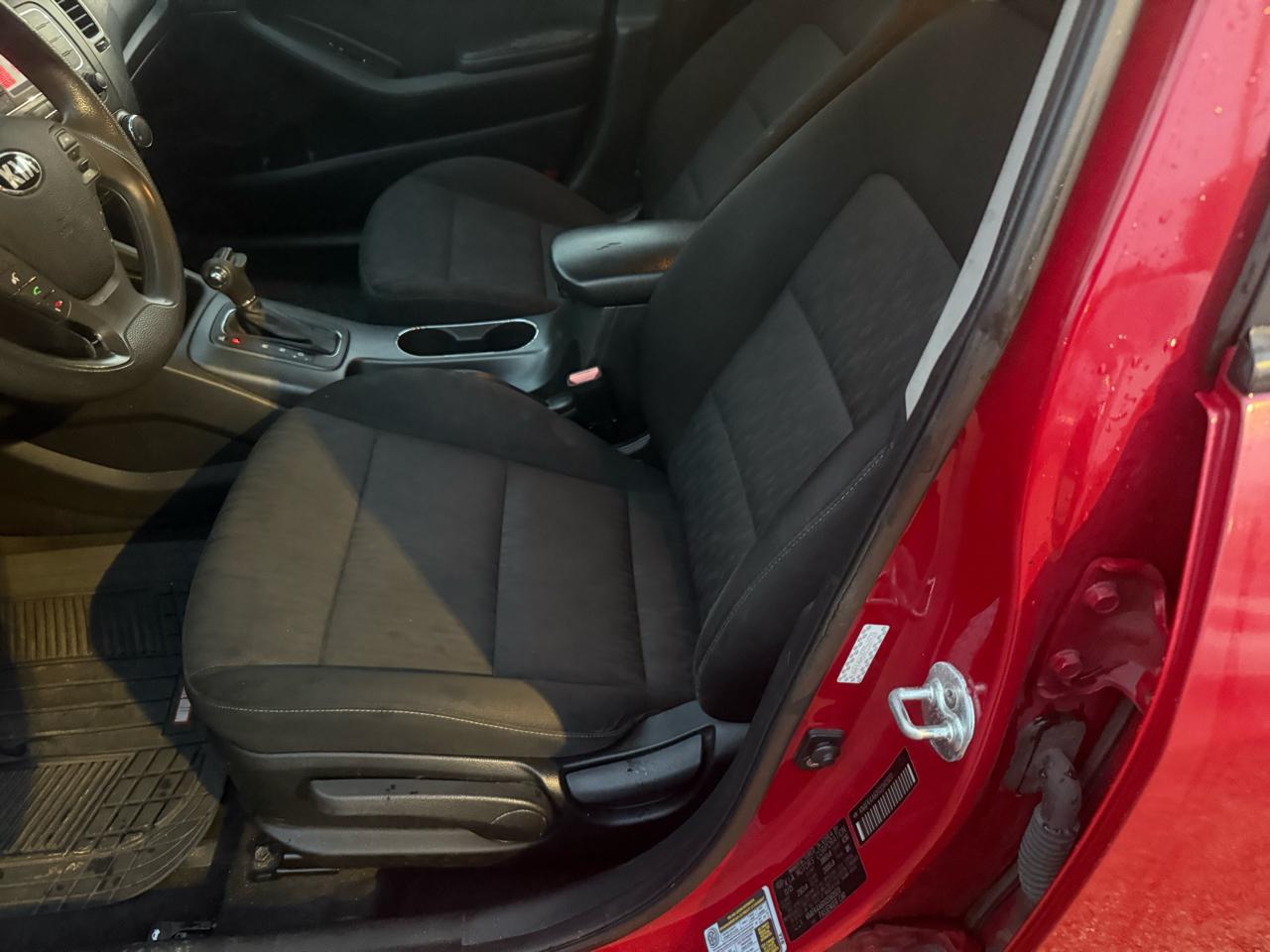 Kia Forte LX w/Popular Package 2016