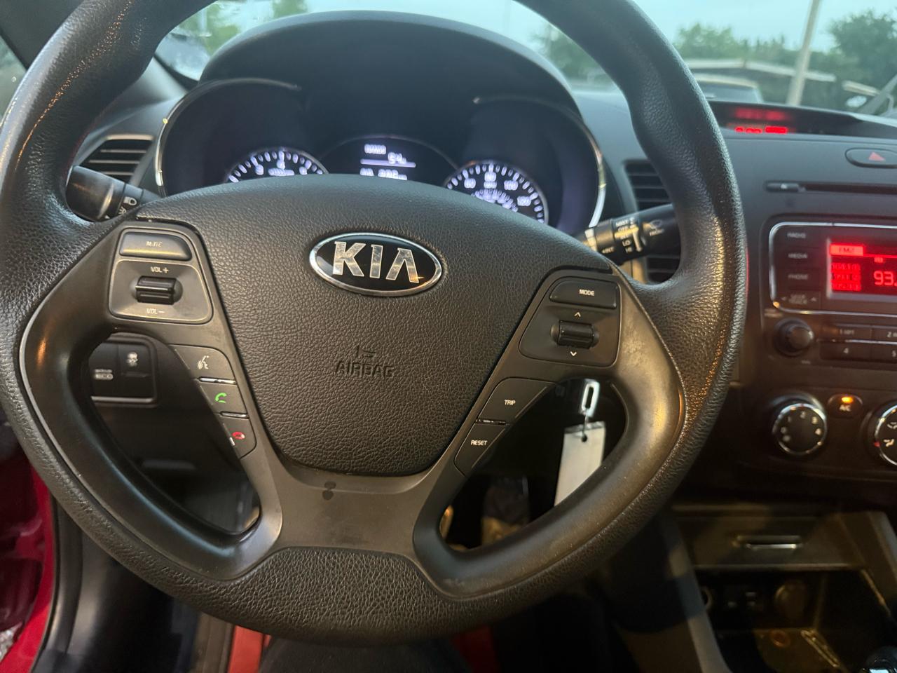 Kia Forte LX w/Popular Package 2016