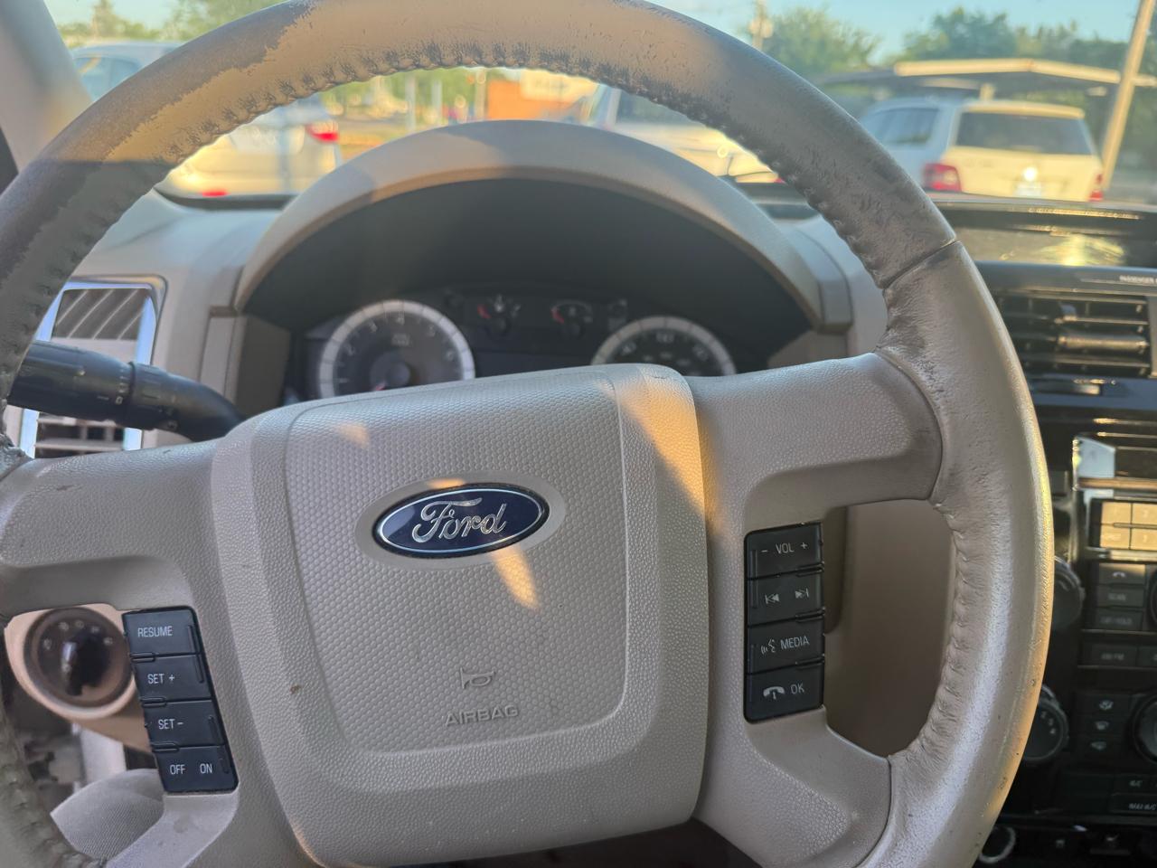 Ford Escape Limited FWD V6 2009
