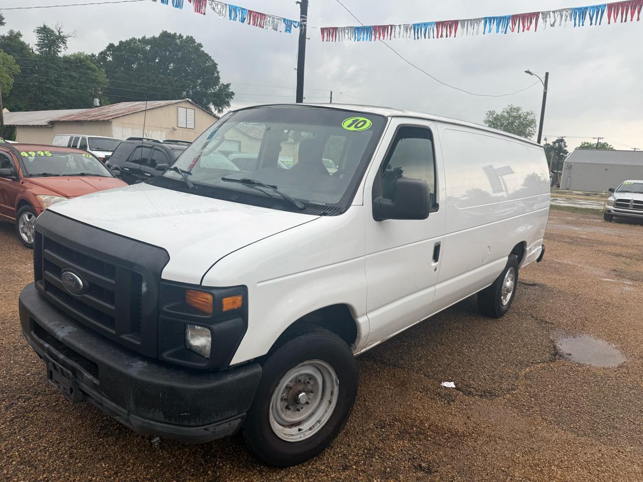 Ford Econoline E-250 Extended 2010
