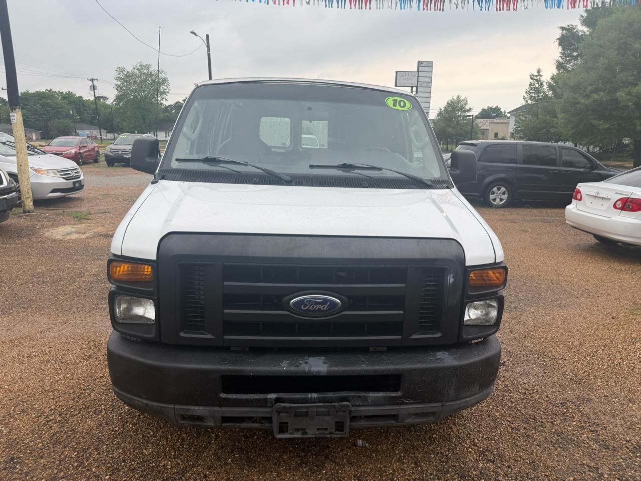 Ford Econoline E-250 Extended 2010