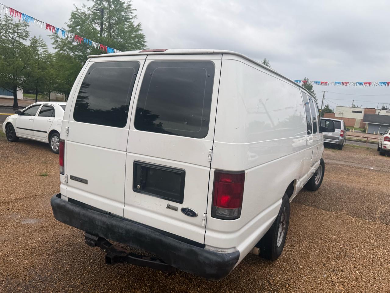 Ford Econoline E-250 Extended 2009