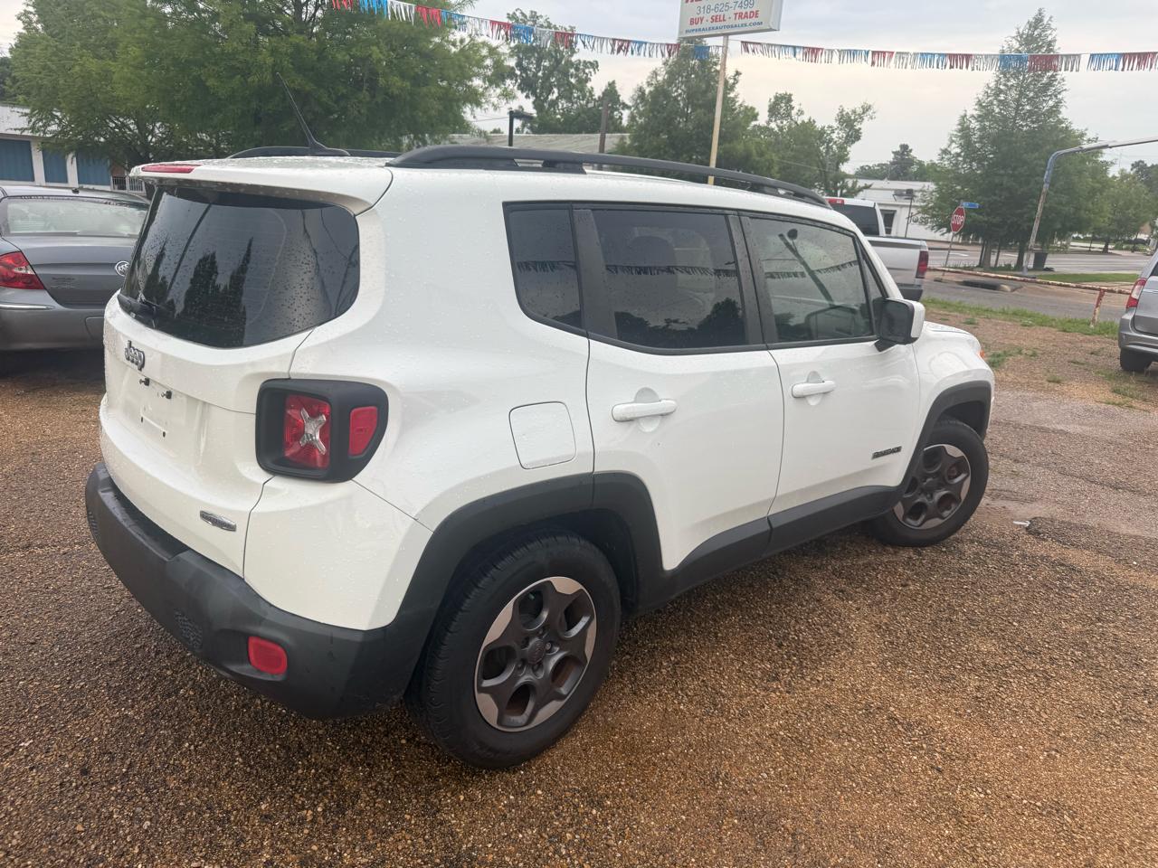 Jeep Renegade Latitude FWD 2015