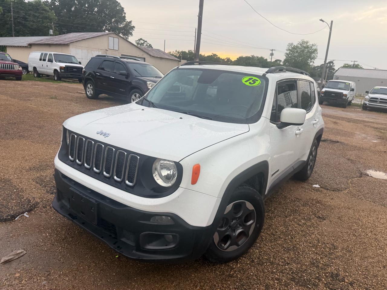 Jeep Renegade Latitude FWD 2015