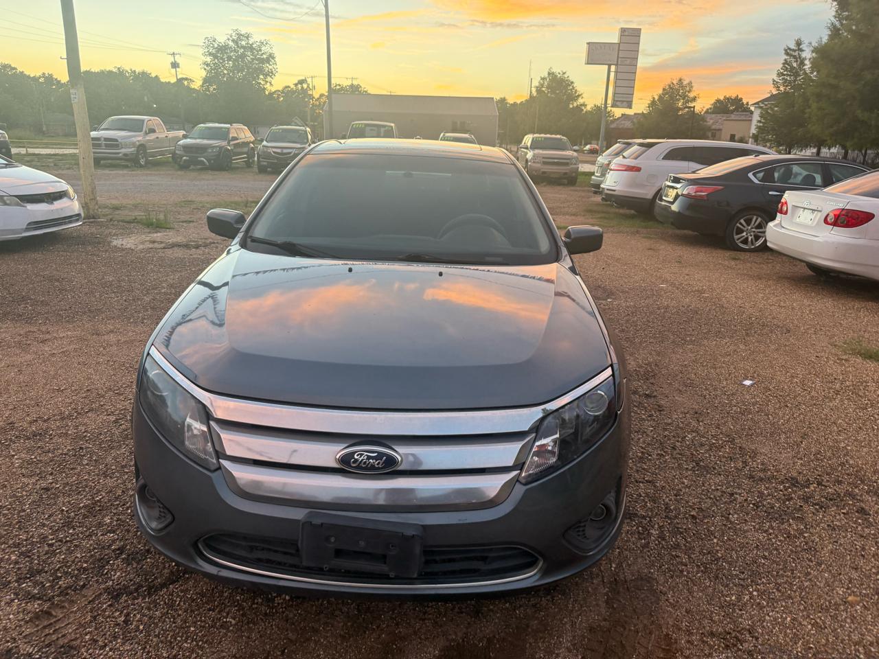 Ford Fusion SE 2012