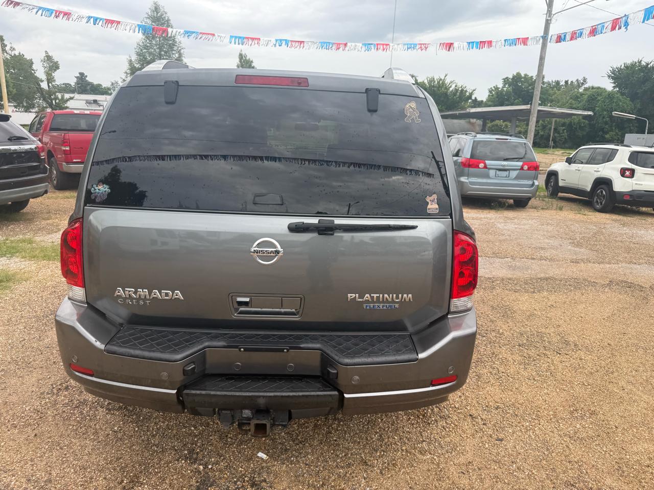Nissan Armada Platinum 4WD 2015