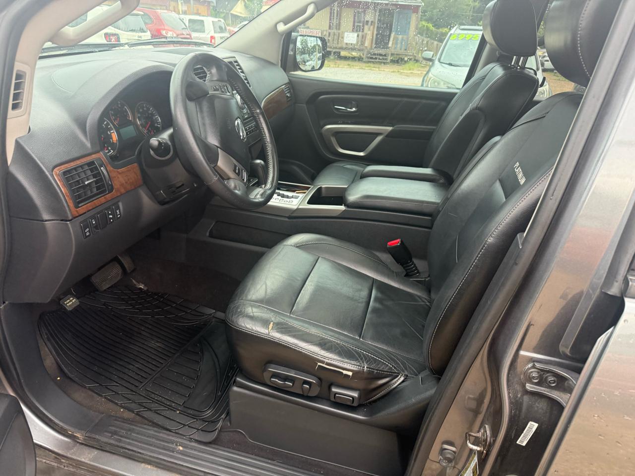 Nissan Armada Platinum 4WD 2015