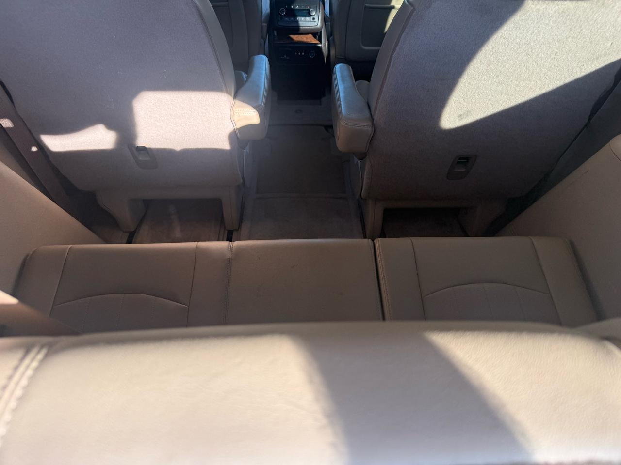 Buick Enclave Leather FWD 2012