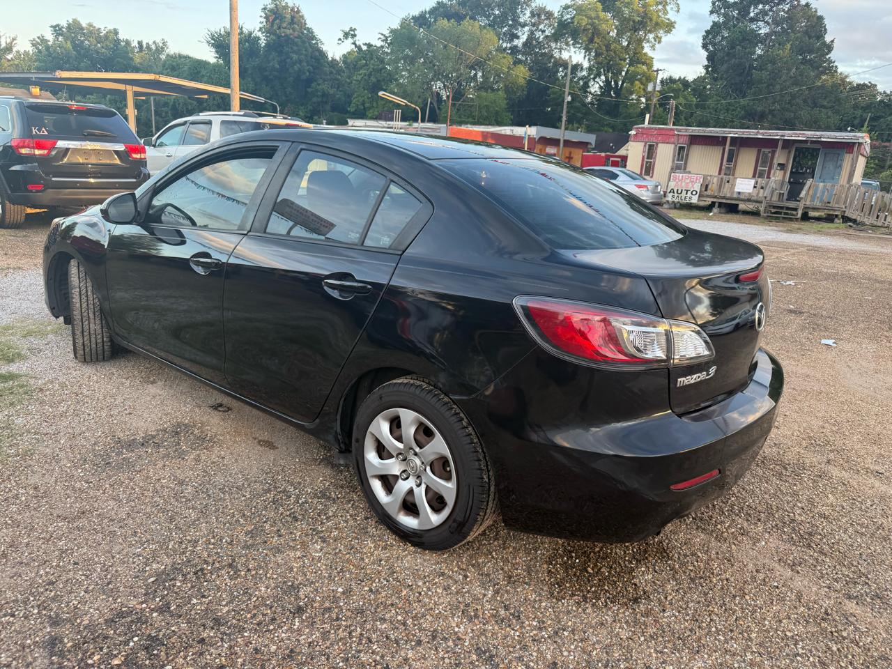 Mazda MAZDA3 i Sport 4-Door 2013