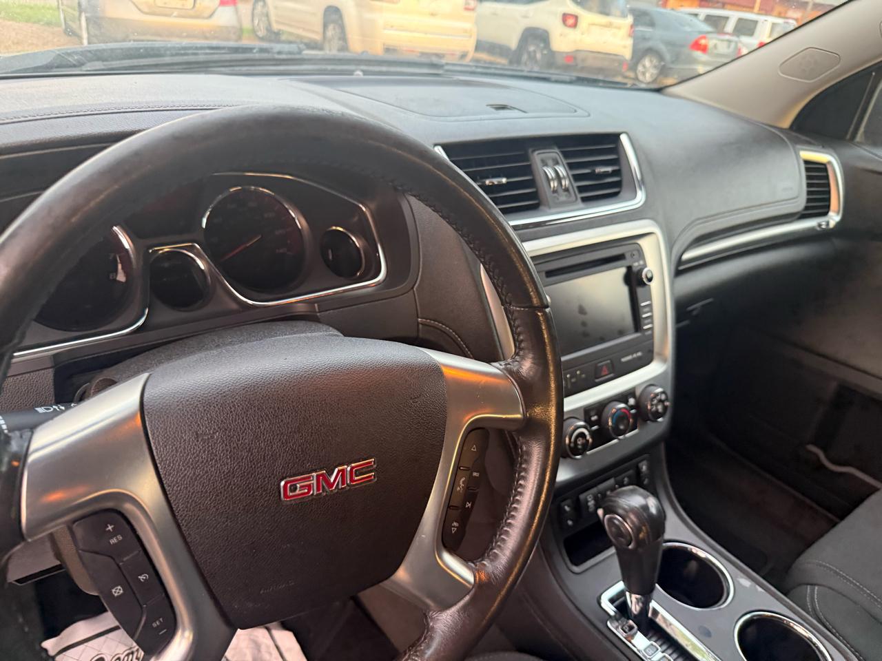 GMC Acadia SLE-2 AWD 2013